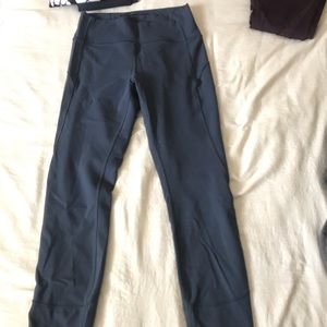 Deep sea blue crop lulu leggings